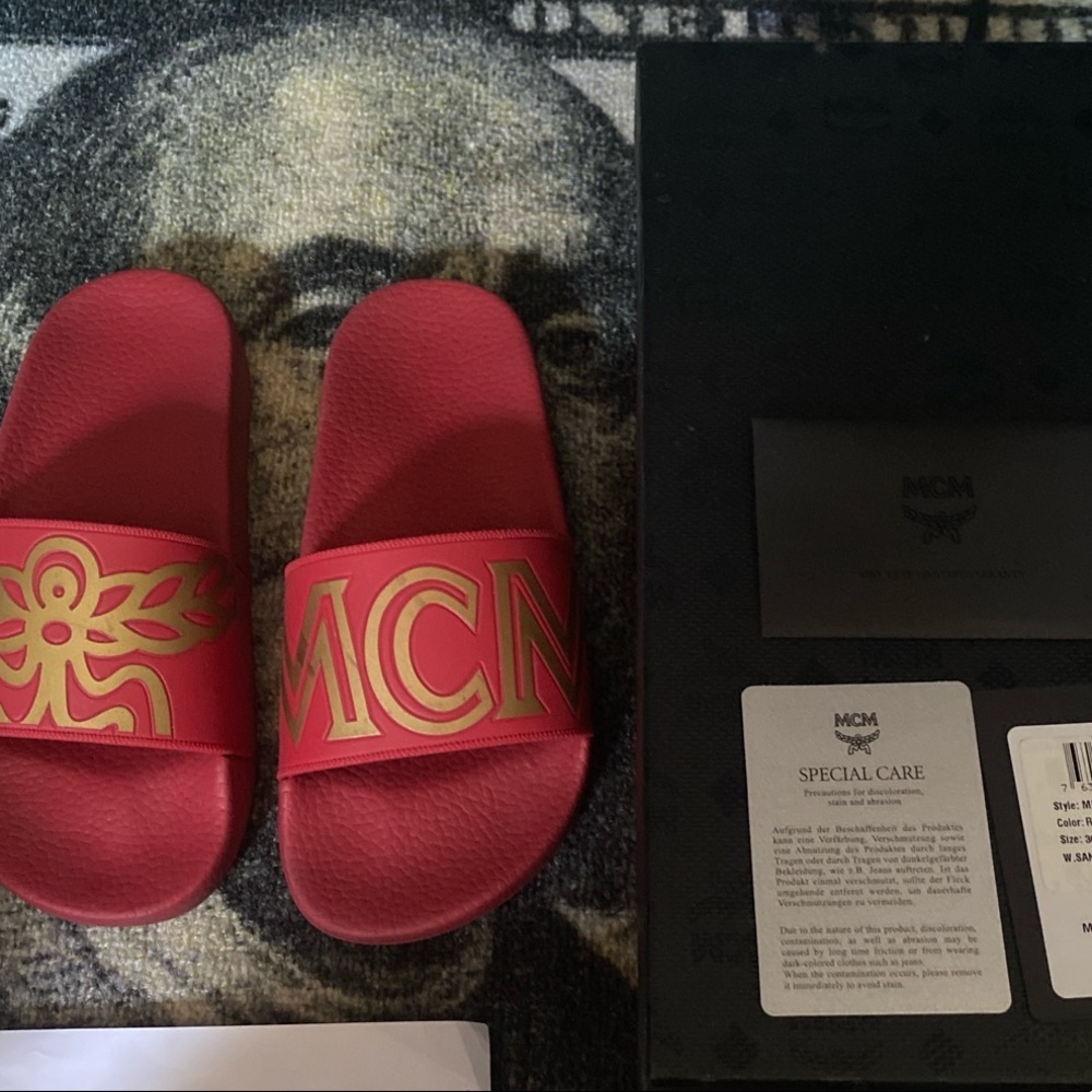 MCM slides